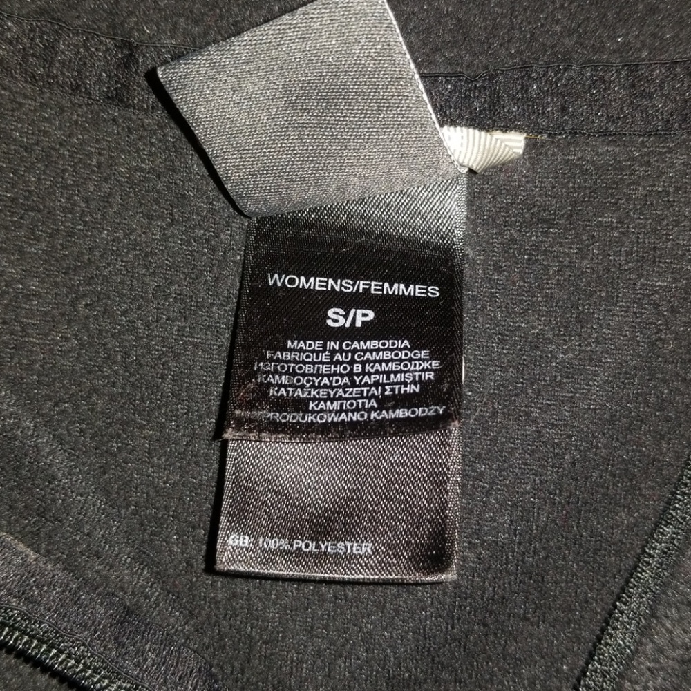 North Face pull over - Picture 2 of 2